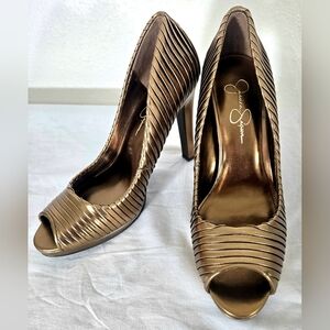 Jessica Simpson Metallic Bronze Heels Peep Toe Party Holiday Special Event, 9M